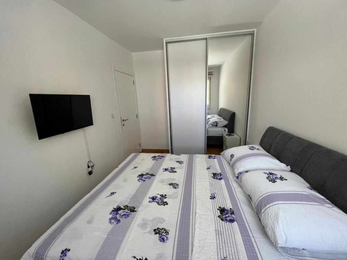 Apartamento Stan Na Dan Viktor-Lukavica SJJ Exterior foto